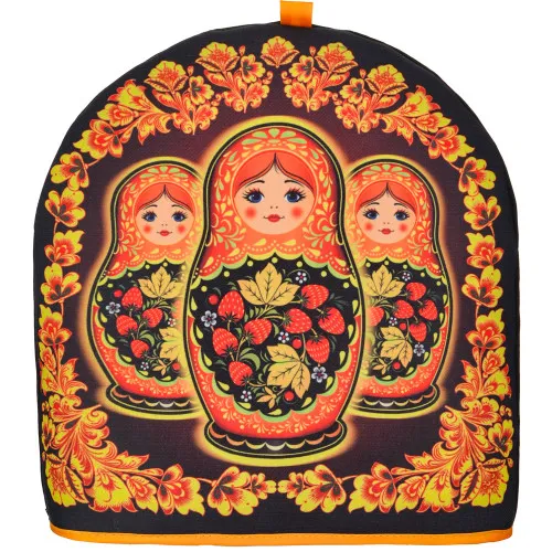 Грелка на заварочный чайник колпак «Матрёшки с клубникой» Грелка на заварочный чайник колпак «Матрёшки с клубникой»