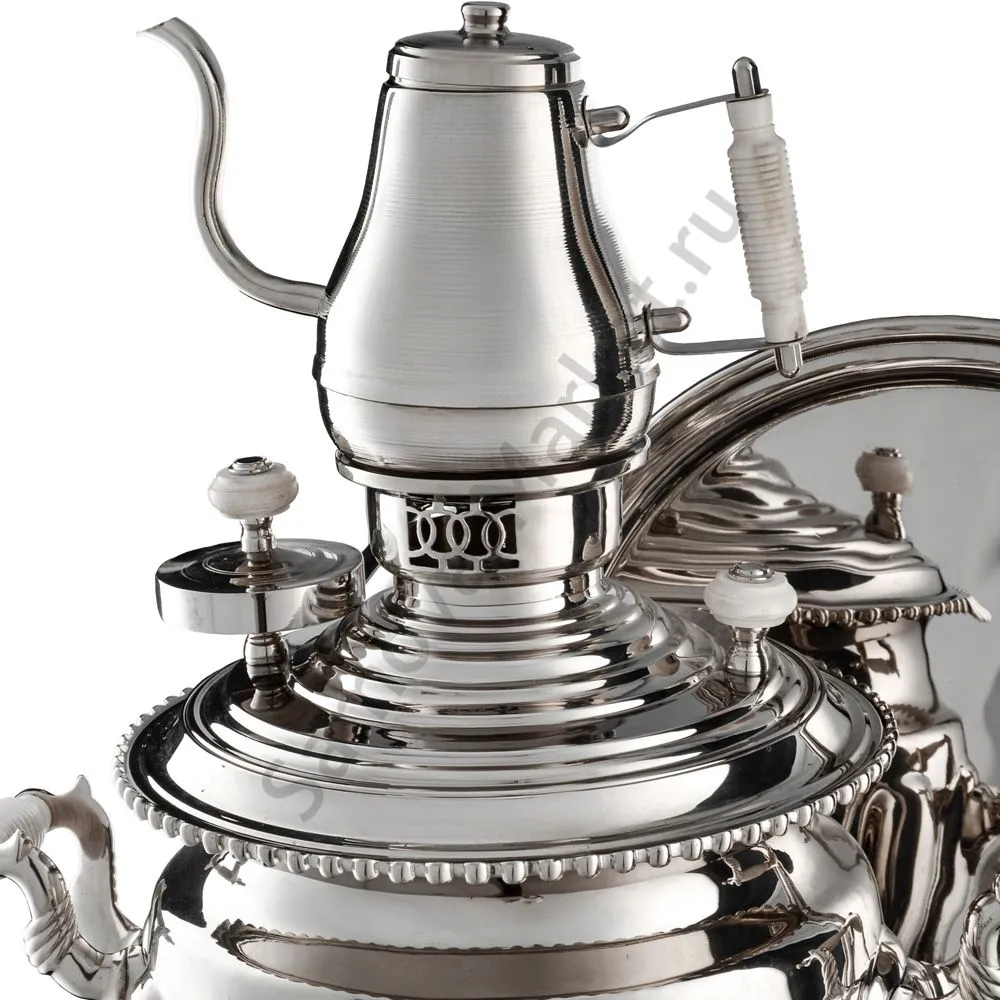 Самовар антикварный на дровах 6,5 л. формы «Ваза дольная», фурнитура кость, в наборе из 17 предметов Самовар антикварный на дровах 6,5 л. формы «Ваза дольная», фурнитура кость, в наборе из 17 предметов
