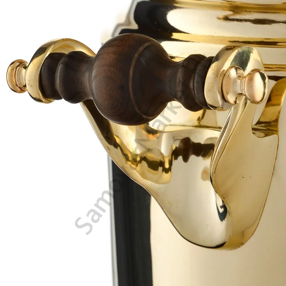 Самовар антикварный на дровах 3 литра формы «Банка» В.С. Баташева с медалями, золотой Самовар антикварный на дровах 3 литра формы «Банка» В.С. Баташева с медалями, золотой