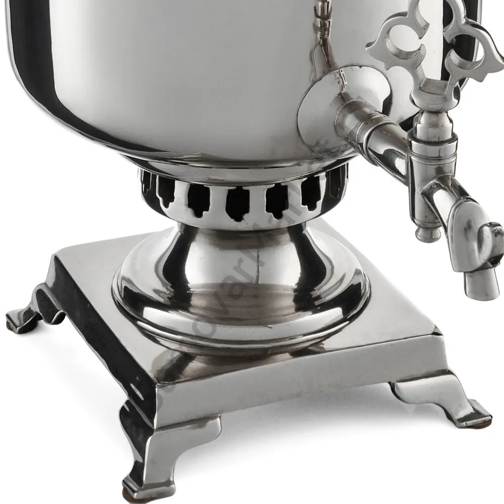 Самовар антикварный на дровах 6,5 литров формы «Банка» Н.И. Баташева с медалями, серебристый Самовар антикварный на дровах 6,5 литров формы «Банка» Н.И. Баташева с медалями, серебристый