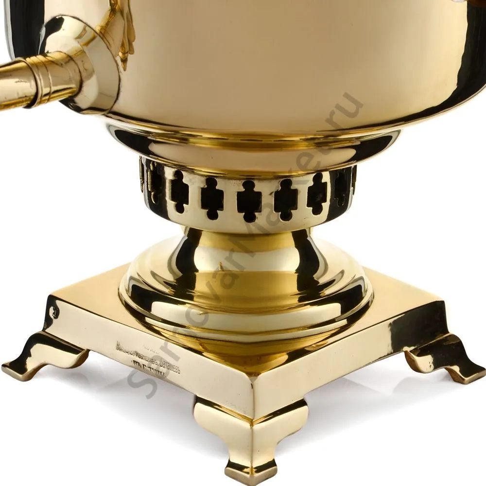 Самовар антикварный на дровах 6,5 литров формы «Банка» Н.И. Баташевах с медалями, золотистый Самовар антикварный на дровах 6,5 литров формы «Банка» Н.И. Баташевах с медалями, золотистый