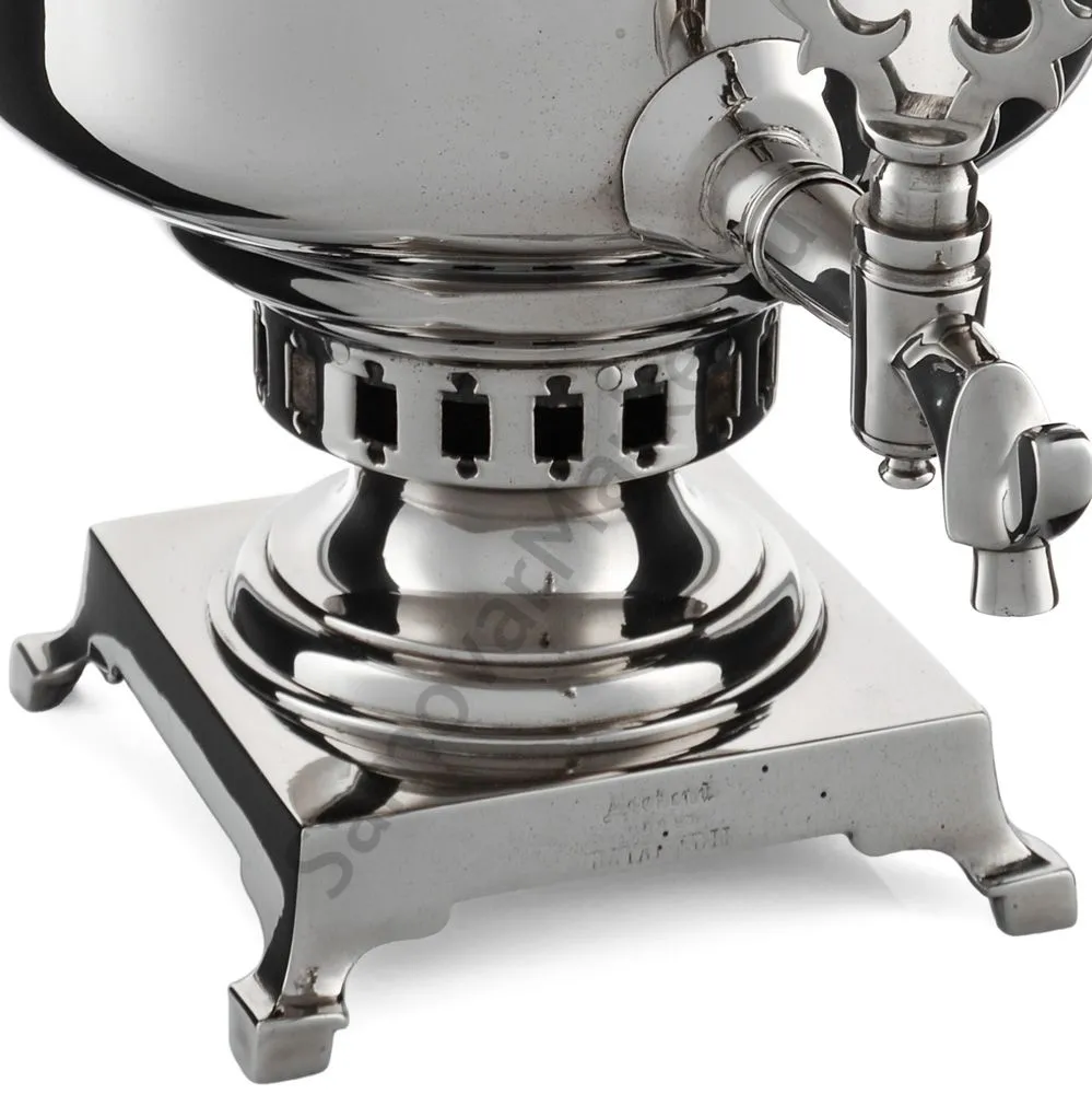 Самовар антикварный комбинированный 6 л. формы «Банка» Баташевых с медалями, с трубой, серебристый Самовар антикварный комбинированный 6 л. формы «Банка» Баташевых с медалями, с трубой, серебристый