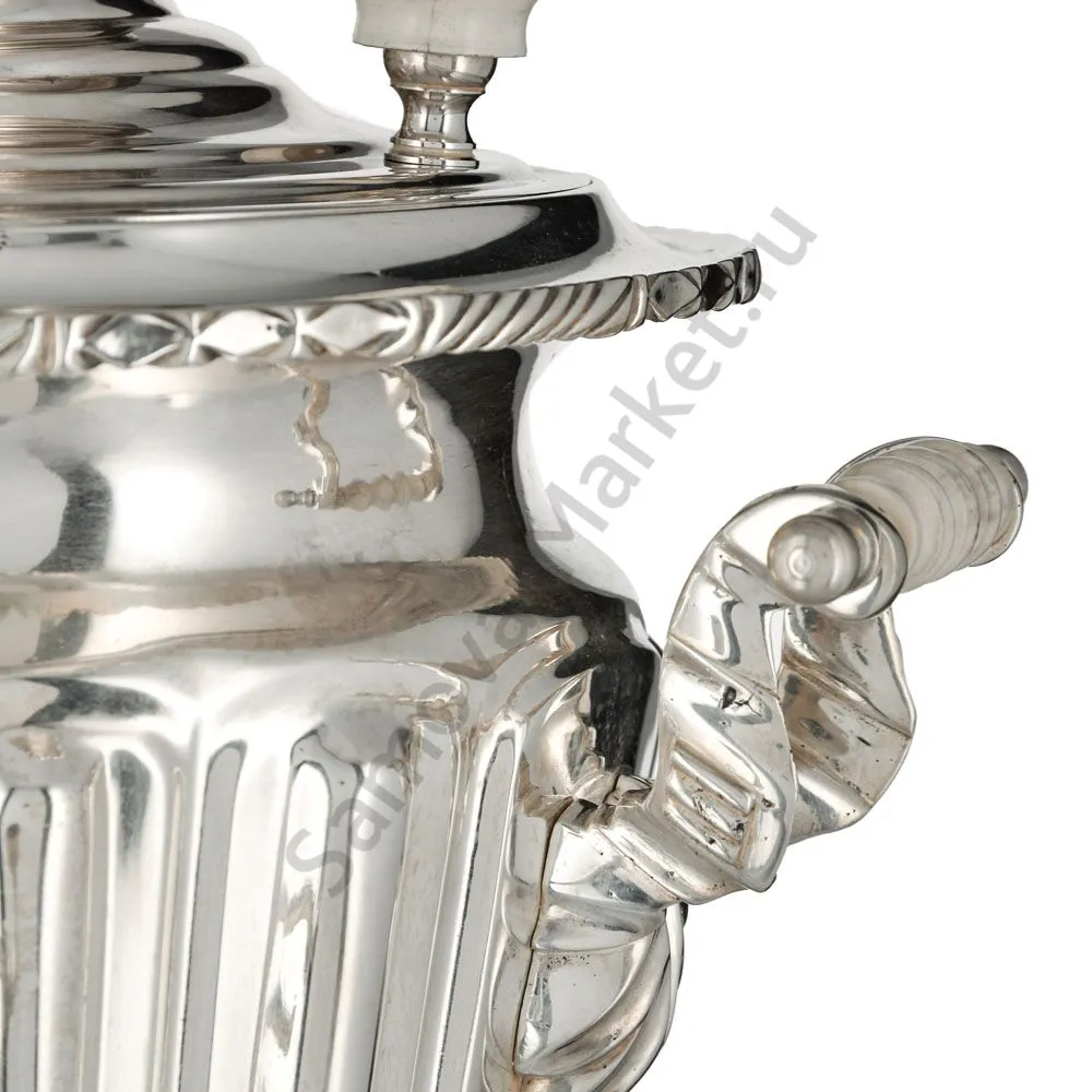 Самовар антикварный на дровах 4 литра формы «Рюмка» Шапошникова, фурнитура кость,посеребрённый Самовар антикварный на дровах 4 литра формы «Рюмка» Шапошникова, фурнитура кость,посеребрённый