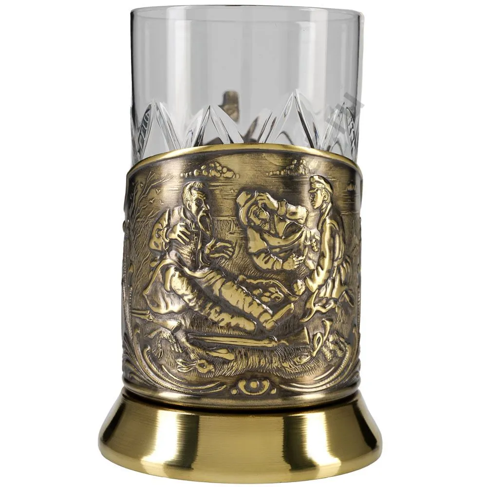 Подстаканник латунный «Охотники на привале» Подстаканник латунный «Охотники на привале»