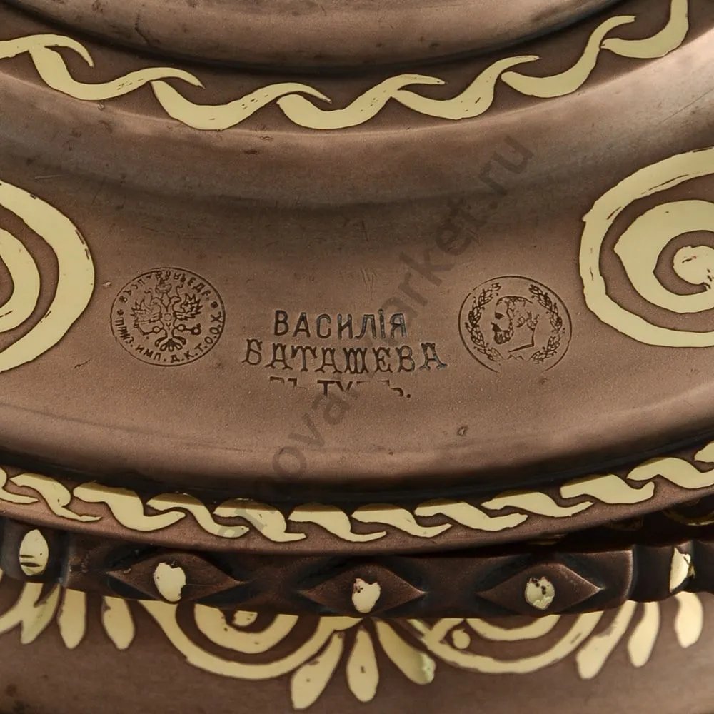 Самовар антикварный комбинированный 7 л. формы «Рюмка гранная» Баташева, с трубой, травление по меди Самовар антикварный комбинированный 7 л. формы «Рюмка гранная» Баташева, с трубой, травление по меди