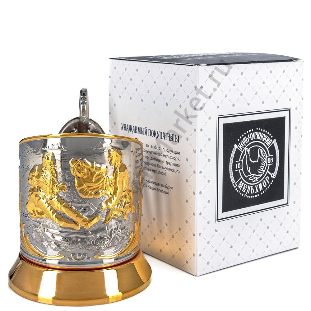 Подстаканник никелированный с частичной позолотой «Охотники на привале» Подстаканник никелированный с частичной позолотой «Охотники на привале»