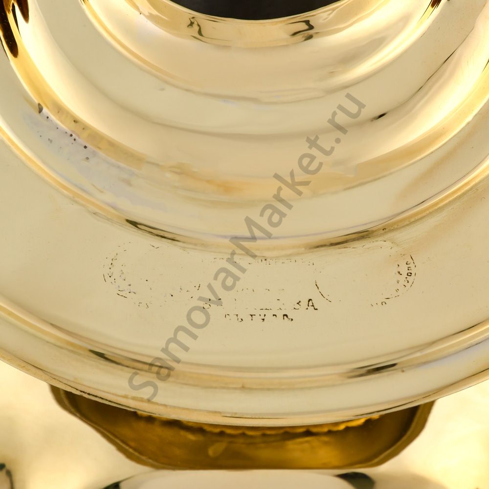 Самовар антикварный на дровах 7,5л. формы «Рюмка с редкими византийскими колоннами» Баташева,золотой Самовар антикварный на дровах 7,5л. формы «Рюмка с редкими византийскими колоннами» Баташева,золотой