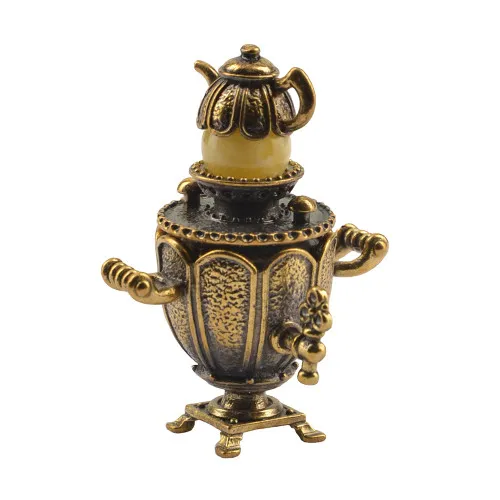 Самовар сувенирный открывающийся, латунный с белым янтарём Самовар сувенирный открывающийся, латунный с белым янтарём
