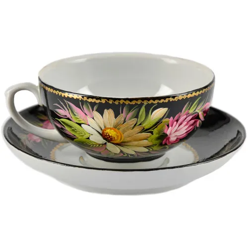 Чайная пара с художественной росписью «Ромашки с клевером» Чайная пара с художественной росписью «Ромашки с клевером»